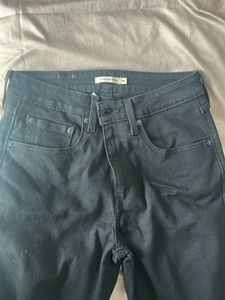 Levi&#39;s Black Jeans