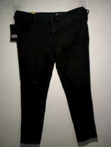 Zara Black Denim Jeans - Size 34
