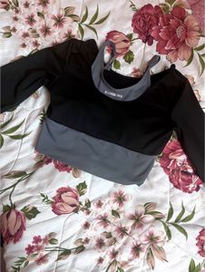 Urbanic Black Sporty Padded Running Crop Top