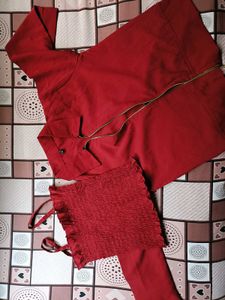 Trendy 2 Piece 🍒 Red Top With Stylish Jacket✨