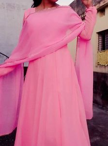 Elegant Pink Ethnic Gown