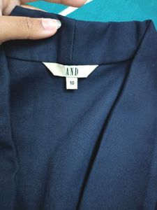 AND Crop Blazer