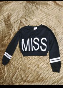 Combo Of Crop Top And Ripped Jeans