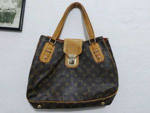 Louis Vuitton Shoulder Bag