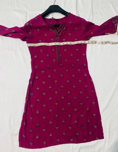 Ladies Avaasa Kurta