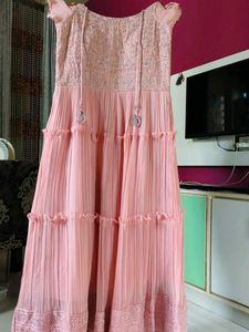 Elegant Pink Tiered Maxi Dress