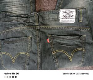 Vintage Levi&#39;s Jeans