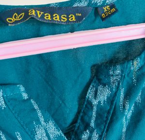 Avaasa Mix N’Match Straight Kurta With Floralprint