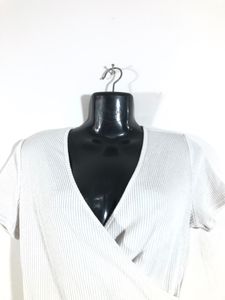 Off White Casual Top(Women’s)
