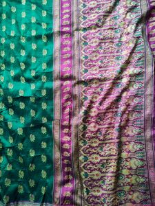 Gorgeous Banarasi Silk Saree (Traditional Touch)💜