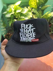Black QUOTED 🧢Cap