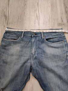 Ma1575 Levi&#39;s Beggy jeans waist 36