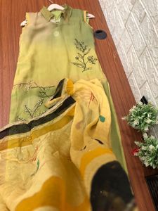 Embellished Kurta Set🌼