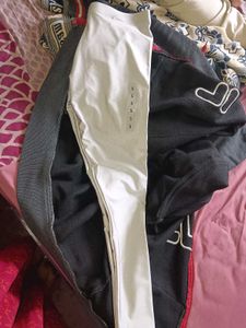 Avaasa Grey shimmer  Leggings