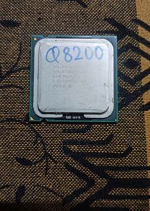 Intel Core 2 Quad Q8200