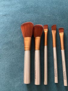 Urban Decay makeup Brushes