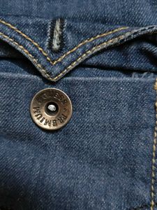 Guess Premium Jeans Women Authentic Size 31