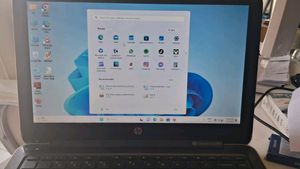 HP Pavilion 15 n004TX 4th Gen Intel Core i5 4GB RA