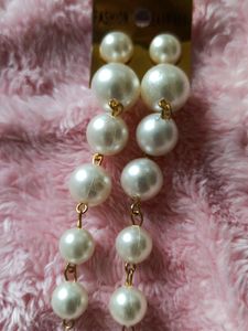 Urbanic Pearl Earrings