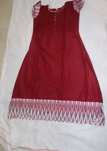 Black &amp; Red Printed Kurti