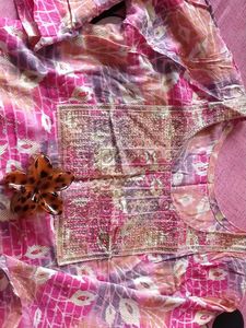 HOTTEST DEAL 😉 Combo Kurta with Leggins 🎀
