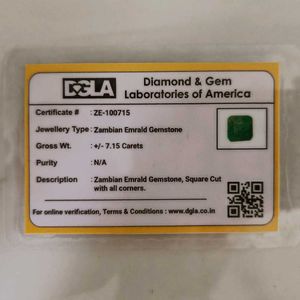 Natural Green Emerald पन्ना रत्न