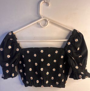 Black Floral Puff Sleeve Top – Stretchable & Comfo
