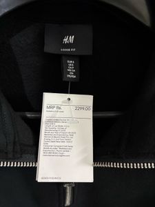 H&amp;M BLACK QUARTER ZIP SWEATSHIRT S