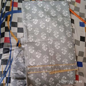 Gray Floral Print Kurta Set