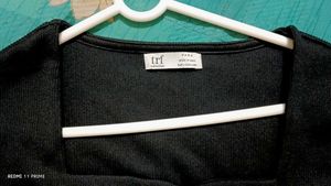 Black Long Sleeve Square Neck Top