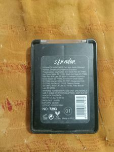 Eye Shadow Plate