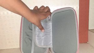 Pack Of 1 Unicorn Pouch