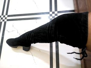 Black Over-the-Knee Boots
