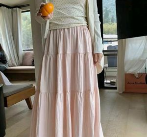 Soft Conquette Tier Skirt