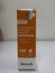 The Derma Co. Sunscreen Aqua Gel SPF 50
