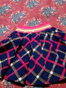 Comboo Skirt With Top