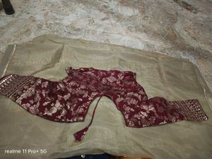 Maroon Floral Blouse &amp; Saree