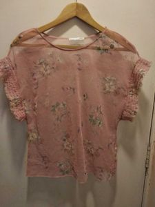 ZARA BEAUTIFUL MESH TOP