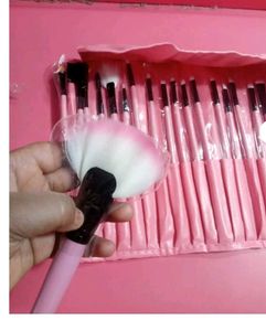 Makeup 32 Brushes Set Bag