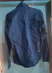 Girls Shirt In Blue Color