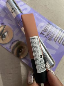 Hilary Rhoda Makeup Set (brand new)