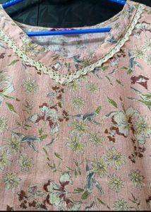 Floral Design Kurta Pant