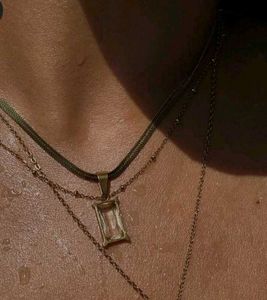The Soft Focus Herringbone Chain Necklace