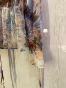 Beach Wear Kinds Top With Knots And Cute Sleeves