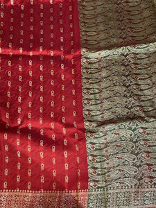 Elegant Saree!