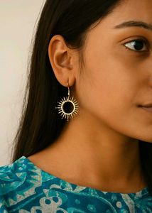 Cute Little ☀️ Sun Earrings
