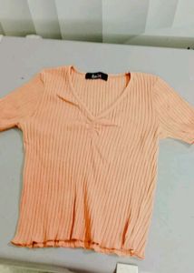 😍Pretty Peach Colour Crop Top For Girls