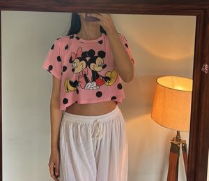Cute Mickey Mouse Print Top 💕🌸