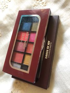 Mars Eyeshadow Palette