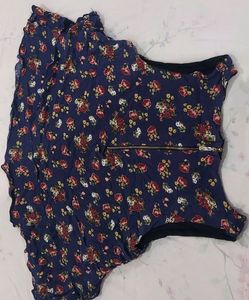 Cute Rose Printed Blue Crop Top 💙🌹